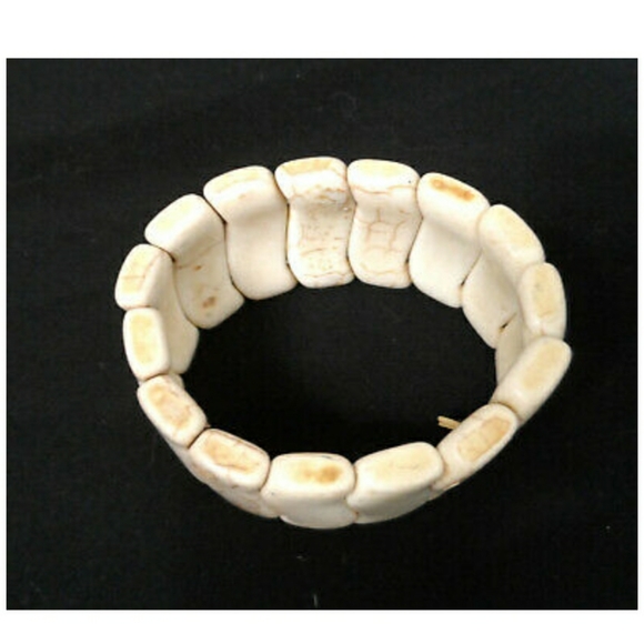 Ivory color Cuff Bracelet African look Curved Segments stretch fit - Picture 2 of 5